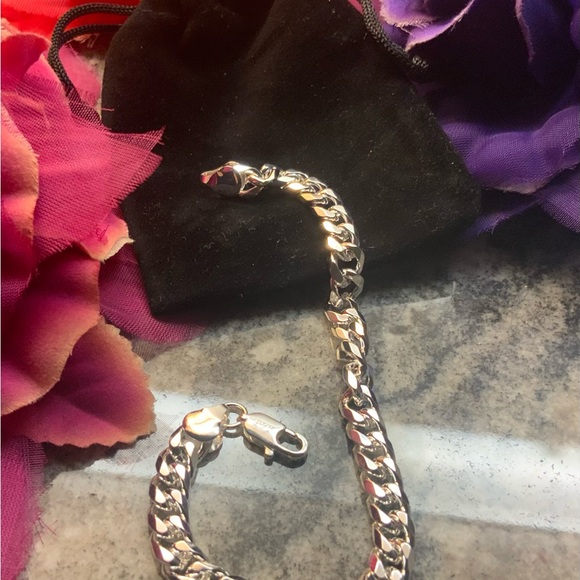 ♥️BRAND NEW 925 Stylish Silver curb link Chain Bracelet. - Picture 4 of 5